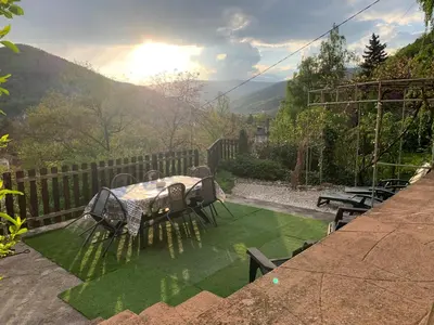 Vue générale sur la montagne ou vue sur la montagne depuis l'appartement