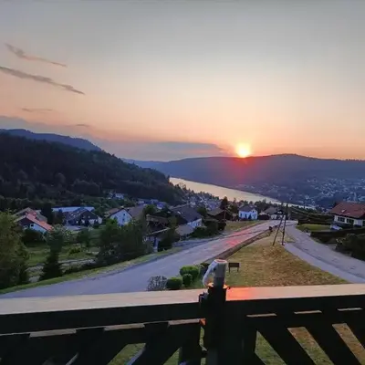 Appartement GERARDMER - Magnifique vue sur le lac - 2 adultes et 2 enfants maximum