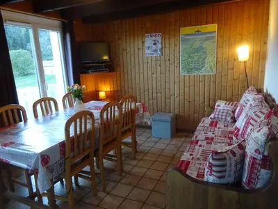 Coin salon dans l'établissement La Bresse Hautes Vosges Chalet 2 à 6 personnes
