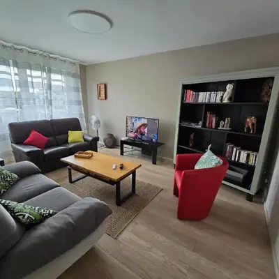 Bel appartement 3 pièces dans une résidence calme