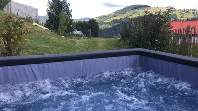 Vue générale sur la montagne ou vue sur la montagne depuis la maison de vacances