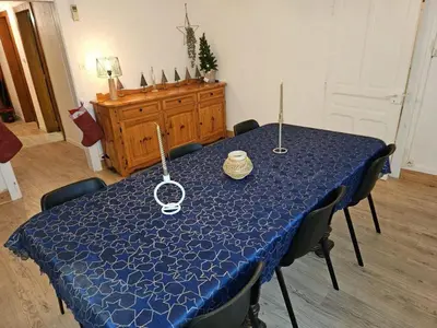 Plan de l'établissement Grande maison à à Bresse avec jacuzzi cheminée et jardin Idéal pour les familles et amis