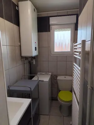 Salle de bains dans l'établissement Nidou