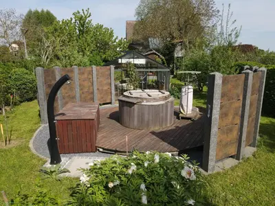 Jardin de l'établissement La Parenthèse Enchantée