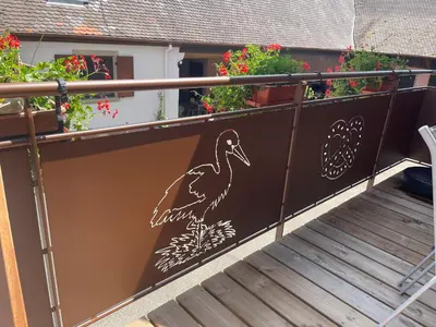 Balcon ou terrasse dans l'établissement Les loges de Marianne, gites d'exception proche Europapark