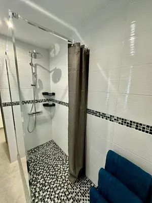 Salle de bains dans l'établissement Flori'Home