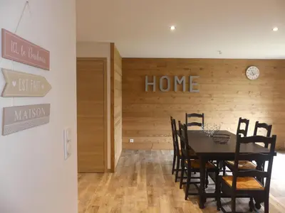 Coin salon dans l'établissement LE MASSIF - Appartements tout confort avec vue