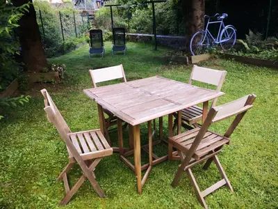 Jardin de l'établissement Rez de jardin en bordure de ruisseau