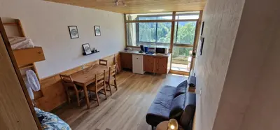 Cuisine ou kitchenette dans l'établissement Le Belle-Hutte