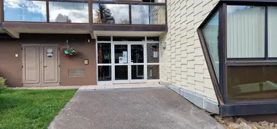 Façade ou entrée de l'établissement Le Belle-Hutte