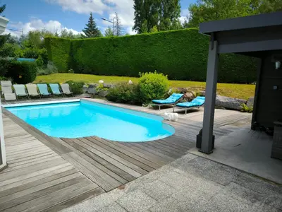 Piscine de l'établissement Vro ou située à proximité