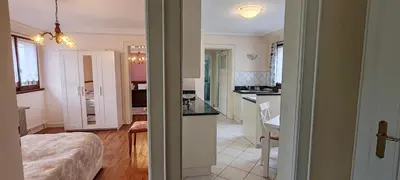 Un ou plusieurs lits dans un hébergement de l'établissement Appartement Lino - base idéale pour explorer l'Alsace, emplacement privilégié entre vignes et Vosges
