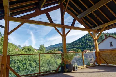 Vue générale sur la montagne ou vue sur la montagne depuis l'hôtel