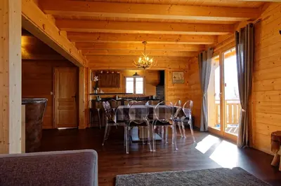 Plan de l'établissement Chalet d'exception, spa et sauna, 4p