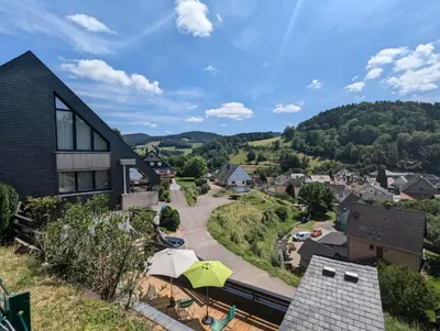 Vue générale sur la montagne ou vue sur la montagne depuis la villa