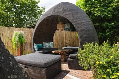 Jardin de l'établissement Lilou Shelter