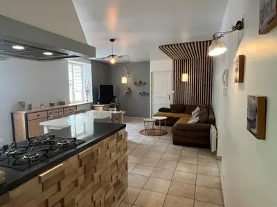 Cuisine ou kitchenette dans l'établissement Appartement 5 personnes avec espace plein air
