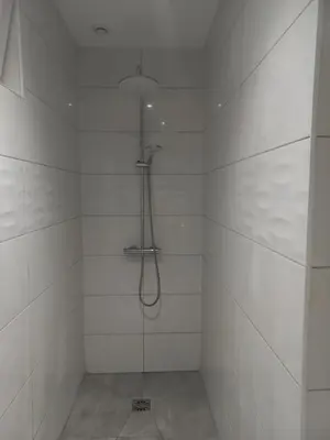 Salle de bains dans l'établissement GITE LA HOUBETTE VUE MAGNIFIQUE - Nature