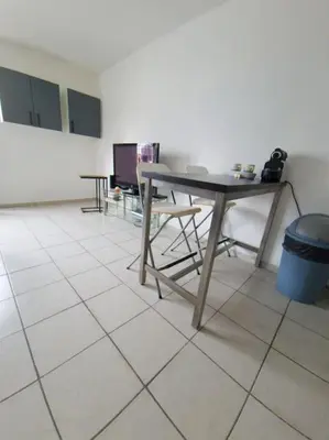 Télévision ou salle de divertissement dans l'établissement Studio des 3 frontières
