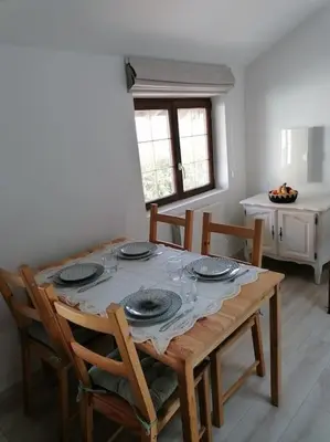 Plan de l'établissement L'Essentiel-Appartement neuf et cosy avec piscine
