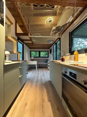 Cuisine ou kitchenette dans l'établissement Tiny House des Cigognes