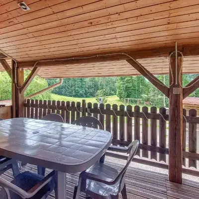 2 Bedroom Beautiful Home In Le Ménil