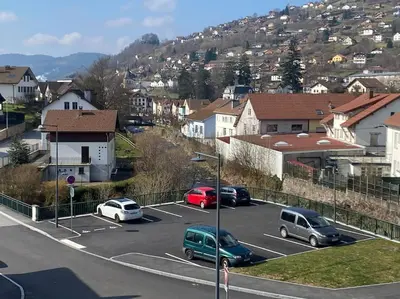 Vue générale sur la montagne ou vue sur la montagne depuis l'appartement