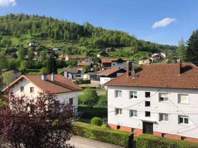 Vue générale sur la montagne ou vue sur la montagne depuis l'appartement
