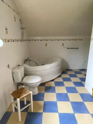 Salle de bains dans l'établissement Maison avec jardin Gérardmer L'AUTOUR
