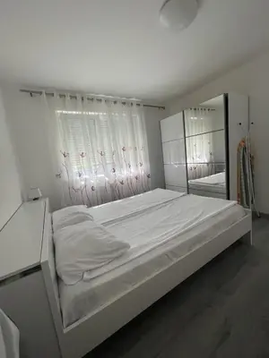 Plan de l'établissement APPARTAMENT 85m2 A 5KM DE BASEL AU 1ERE ETAGE DANS UN CARTIER TRES CALME