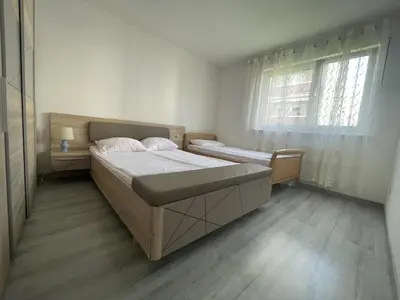 Plan de l'établissement APPARTAMENT 85m2 A 5KM DE BASEL AU 1ERE ETAGE DANS UN CARTIER TRES CALME