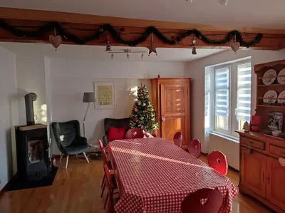 Coin salon dans l'établissement Chez Pépé Frantz Maison spacieuse et confortable