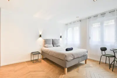 Un ou plusieurs lits dans un hébergement de l'établissement Le carré central A Mulhouse