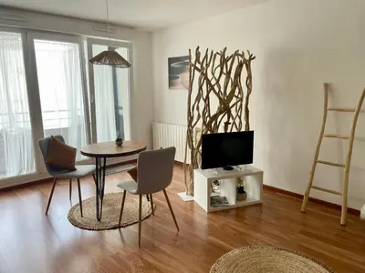 Télévision ou salle de divertissement dans l'établissement Bienvenue au Raio de Sol - Centre Ville - 2 Guests