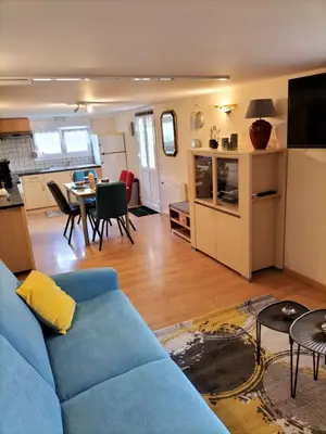 Cuisine ou kitchenette dans l'établissement Gîte des secs prés