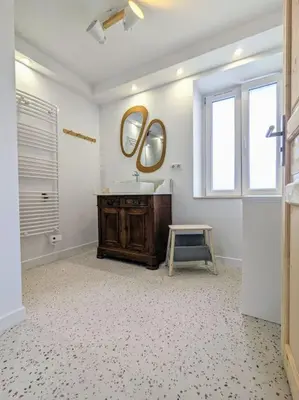 Plan de l'établissement Le grenier du Rempart, appartement au coeur du village