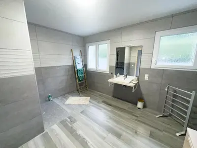 Salle de bains dans l'établissement Gîte chêne
