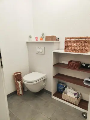 Salle de bains dans l'établissement Spacieux appartement lumineux
