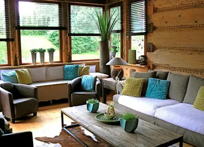 Coin salon dans l'établissement Datchas Lodges