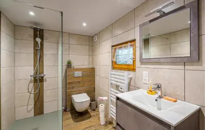 Salle de bains dans l'établissement Amazing Home In Saulxures-Sur-Moselott