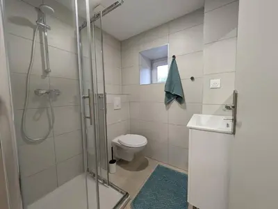 Salle de bains dans l'établissement Maison 110m2, 7 Lits, Pro & Famille