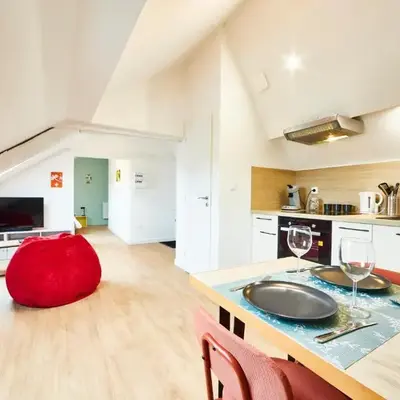 RB-3 Charmant appartement 2 pers dans les combles 3ème étage