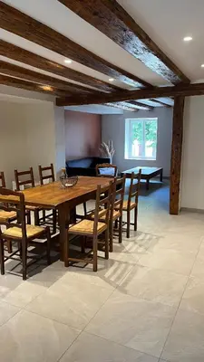 Télévision ou salle de divertissement dans l'établissement Maison vigneronne