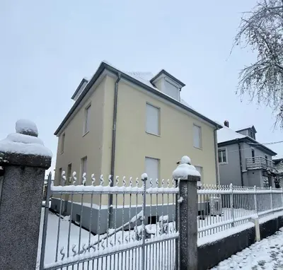 L'établissement Appartement Moderne et Spacieux, à 10 min de la Gare en hiver