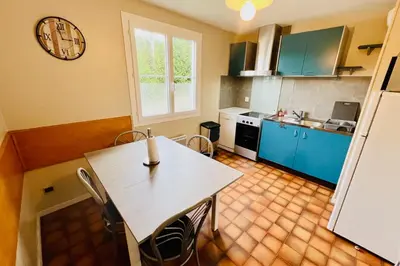 Cuisine ou kitchenette dans l'établissement Charming apartment with view of the Massif !