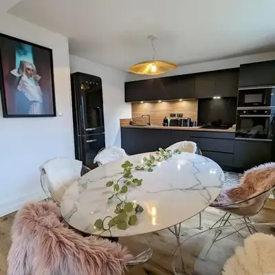 Appartement rénové avec jardin