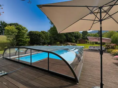 Piscine de l'établissement Chambre spacieuse avec balcon et accès piscine chauffée - FR-1-589-701 ou située à proximité