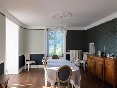 Coin salon dans l'établissement Chambre Jonquille avec entrée privée et animaux admis - FR-1-589-718