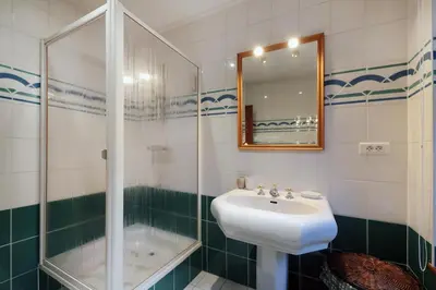 Salle de bains dans l'établissement L'Eau Vive - Une oase à 5 minutes de Gérardmer