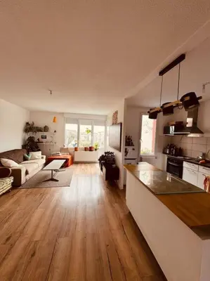 Plan de l'établissement Bel appartement proche Mulhouse - grand balcon 9m2